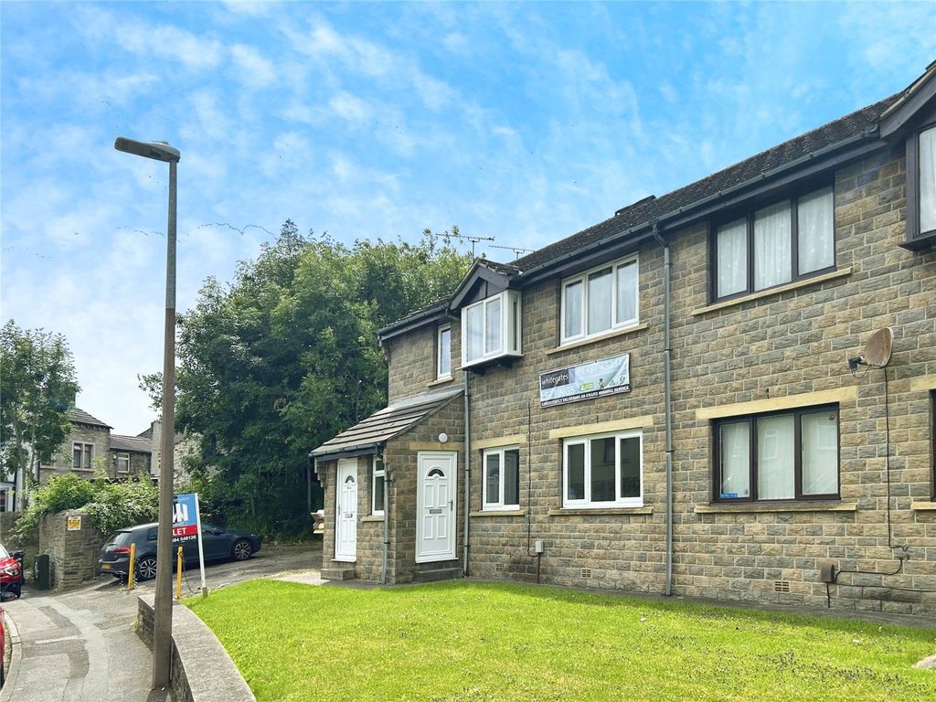 1 bed flat to rent in Spaines Road, Fartown, Huddersfield HD2, £650 pcm