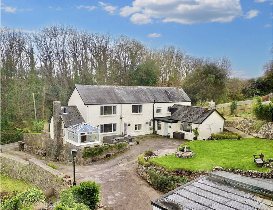 5 bed country house for sale in Caerwent, Caldicot NP26, £775,000 Zoopla