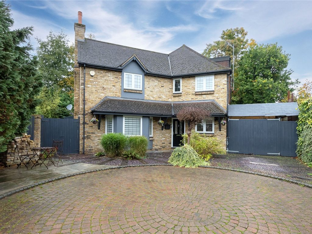 Manor Road Watford WD17  