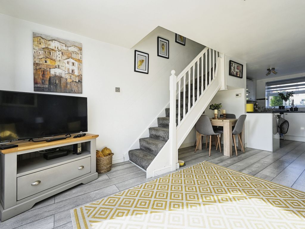 2 bed terraced house for sale in Cosgrove Avenue, SuttonInAshfield NG17, £150,000 Zoopla