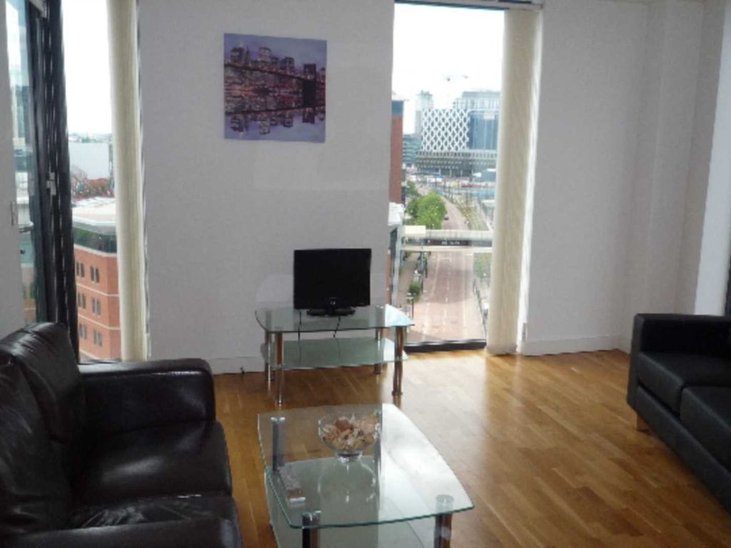 1 bed flat to rent in Millennium Tower, Salford Quays M50 Zoopla