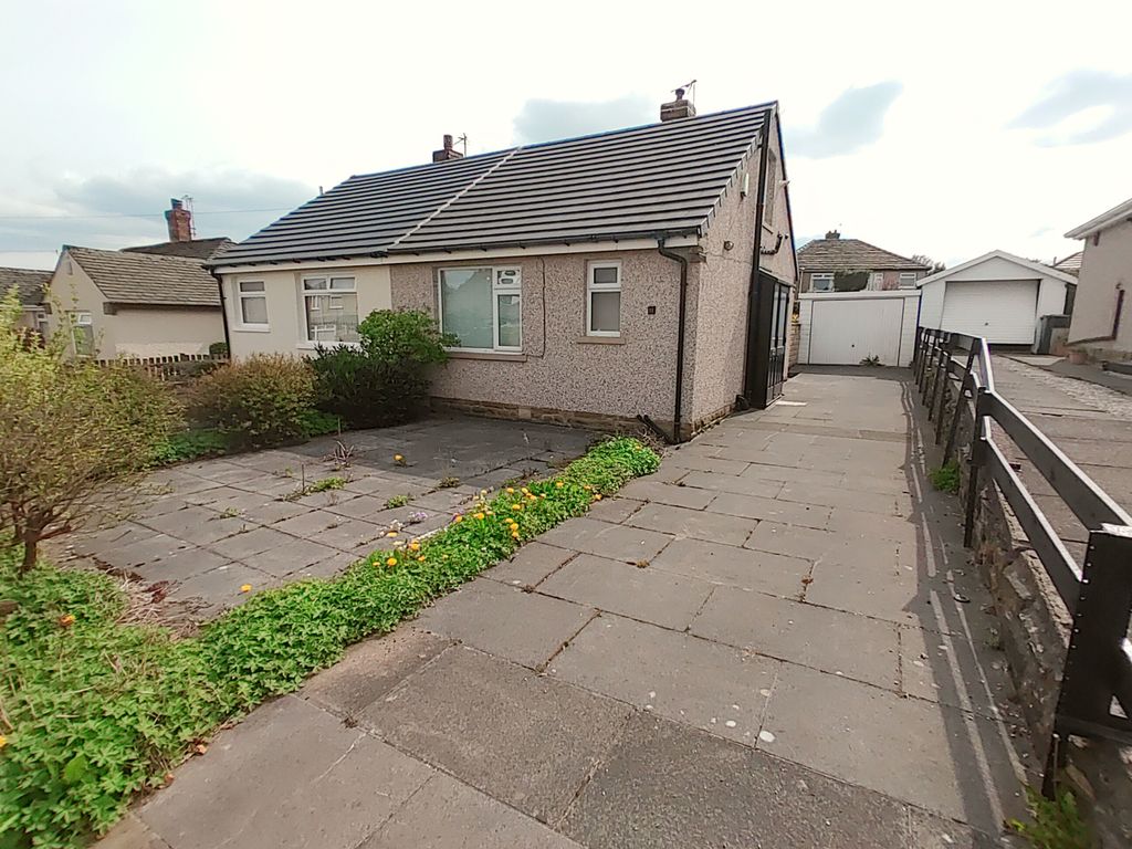 1 bed semidetached bungalow for sale in Uplands Avenue, Clayton