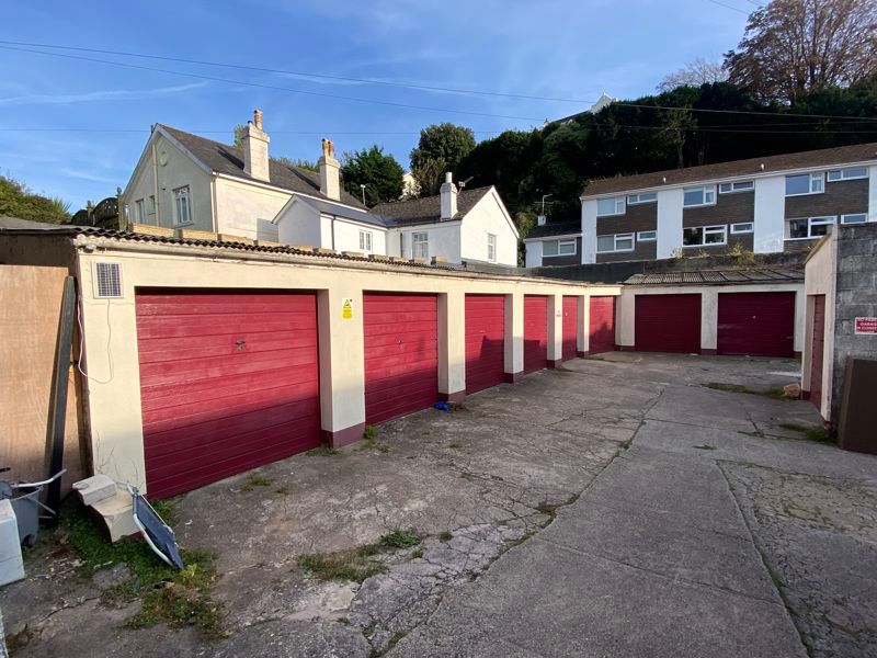 Lisburne Square, Torquay TQ1  