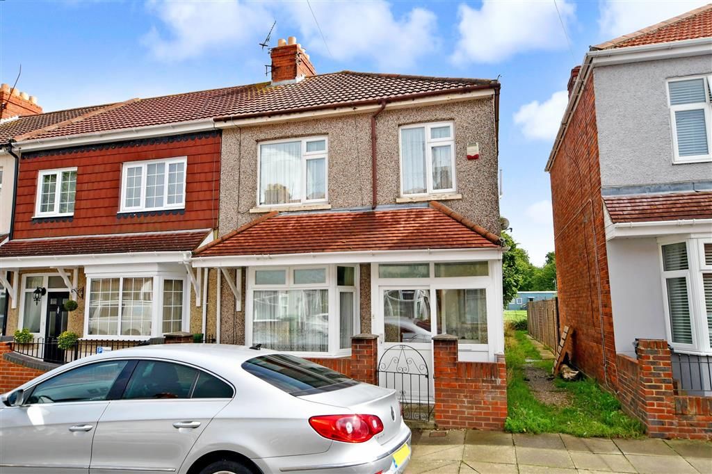 3 bed end terrace house for sale in Target Road, Portsmouth, Hampshire