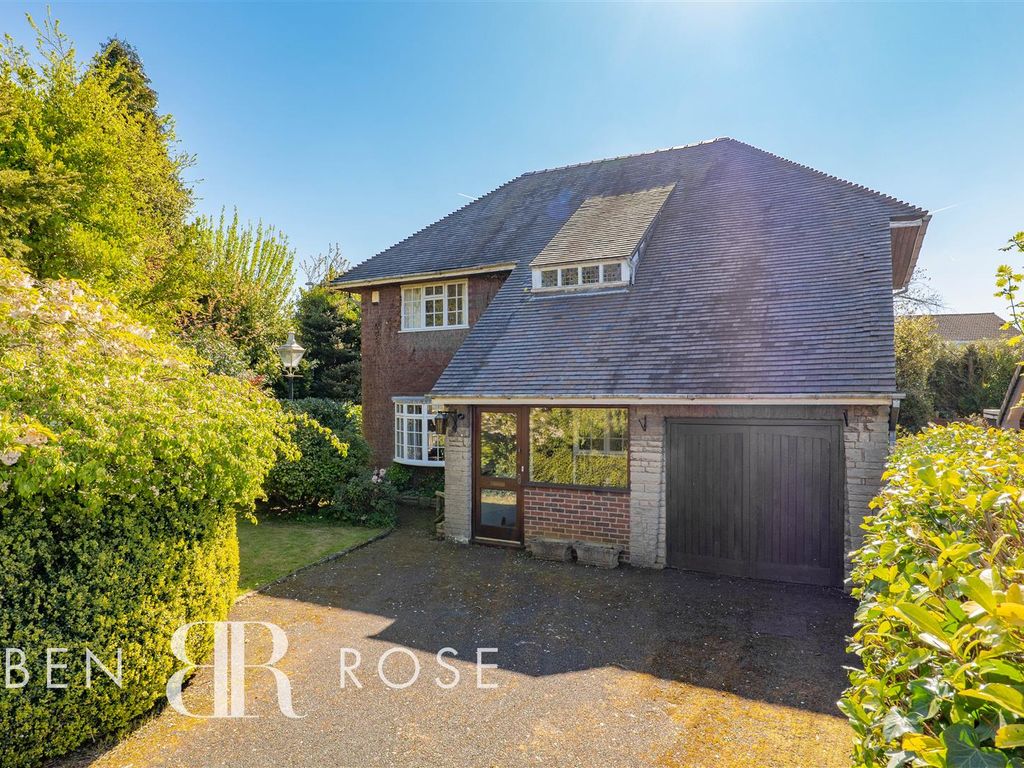 4 bed detached house for sale in Grove Crescent, Adlington, Chorley PR6
