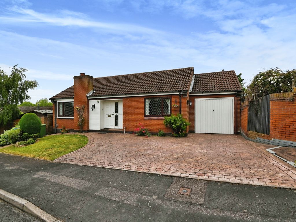 2 bed detached house for sale in Marrick, Wilnecote, Tamworth B77 Zoopla
