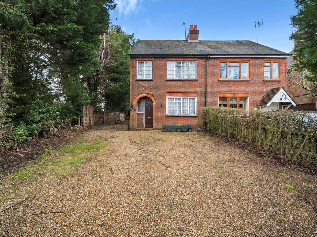 3 bed semidetached house for sale in Horsell, Surrey GU21, £500,000