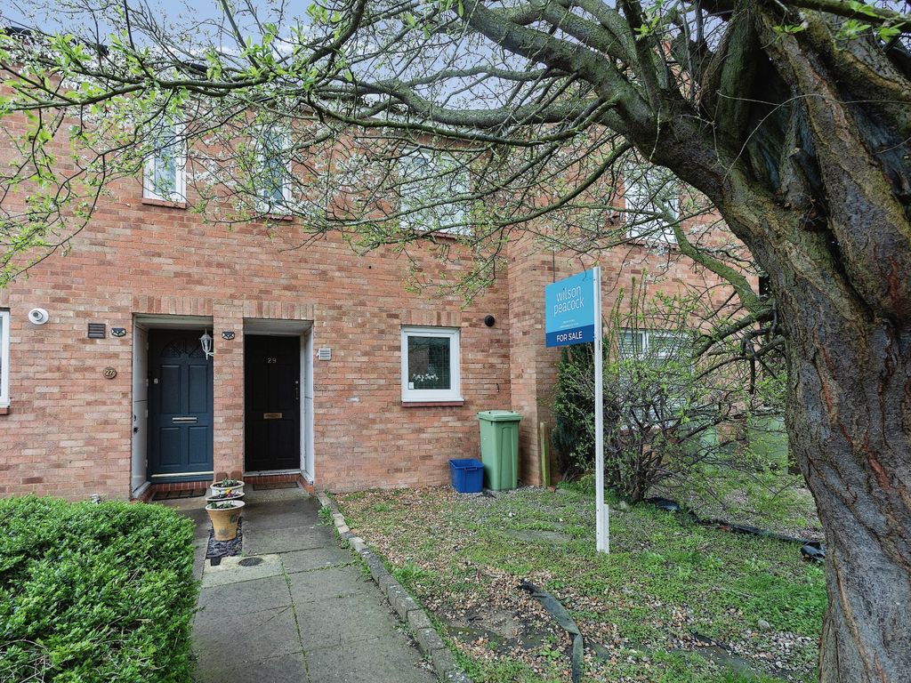 2 bed terraced house for sale in Arlott Crescent, Oldbrook, Milton