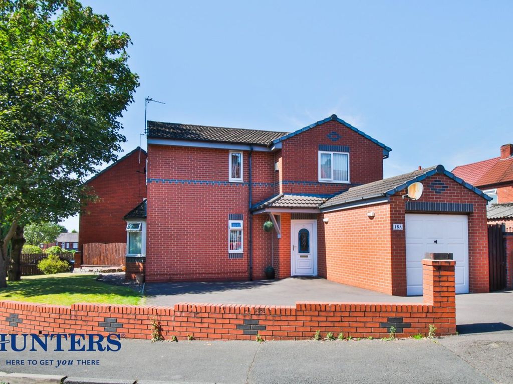 3 bed detached house for sale in Harrow Avenue, Hollins, Oldham OL8