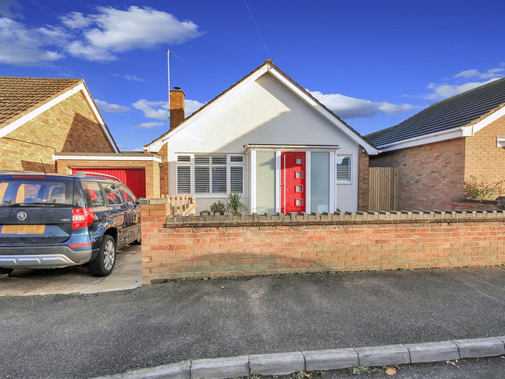 3 bed detached bungalow for sale in Lancaster Street, Higham Ferrers