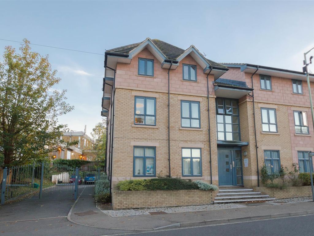 2 bed flat for sale in Cavendish House, Camps Road, Haverhill CB9 Zoopla