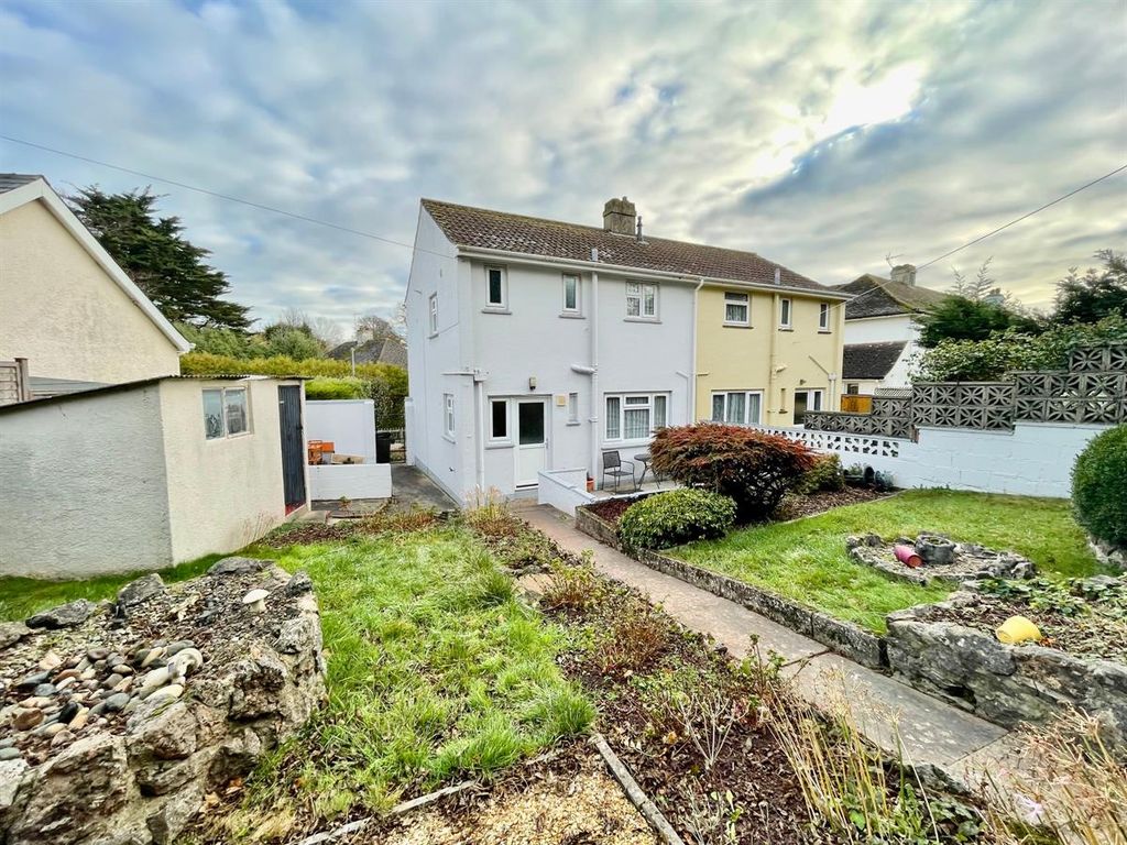 Falloway Close, Torquay TQ2  