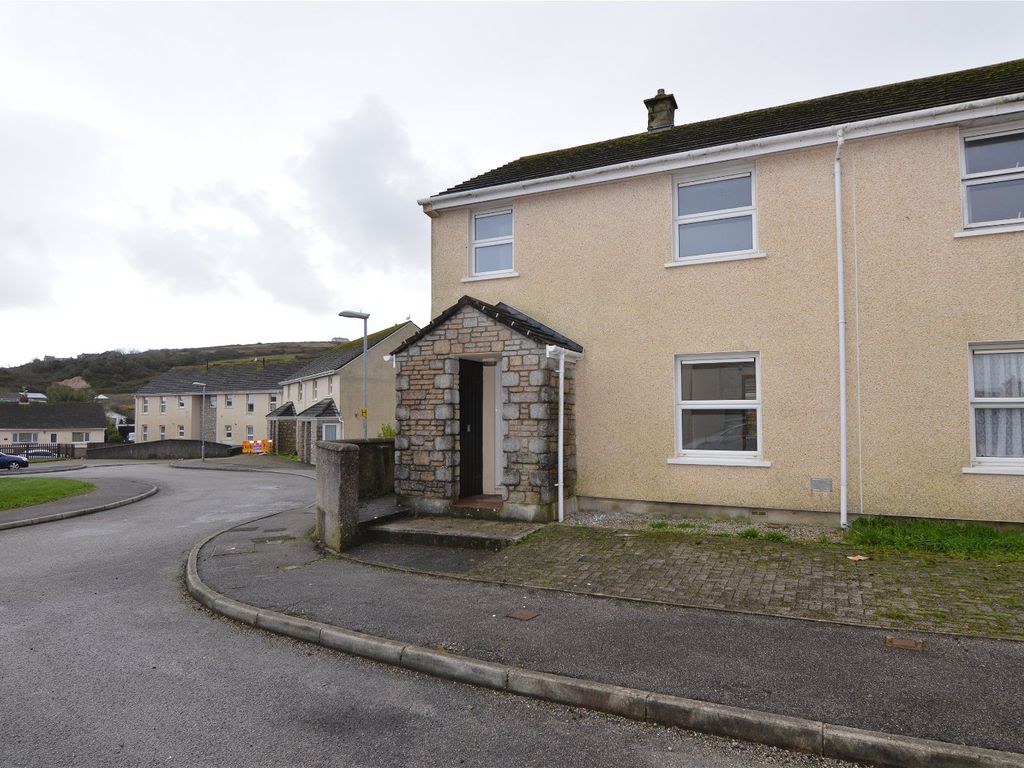 3 bed semidetached house for sale in Stray Park Court, Pengegon