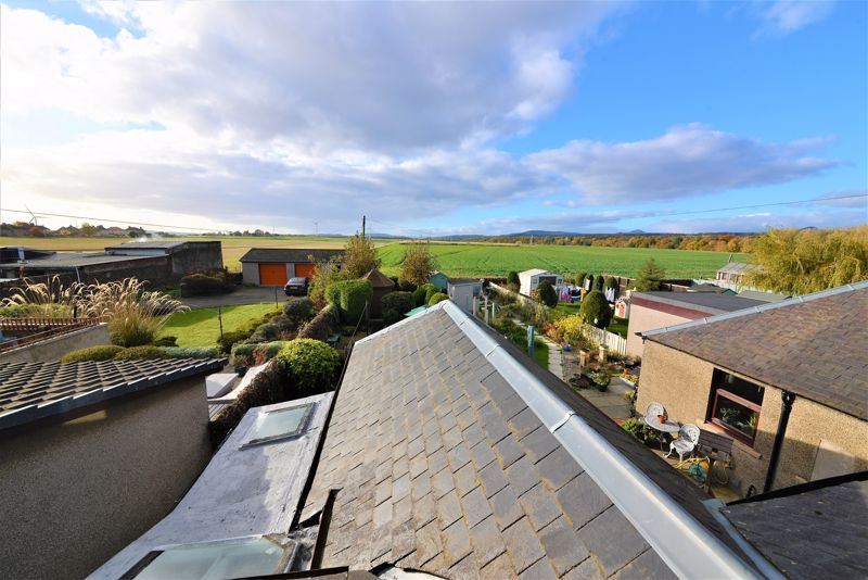 3 bed end terrace house for sale in Rose Cottage, Thornton KY1, £