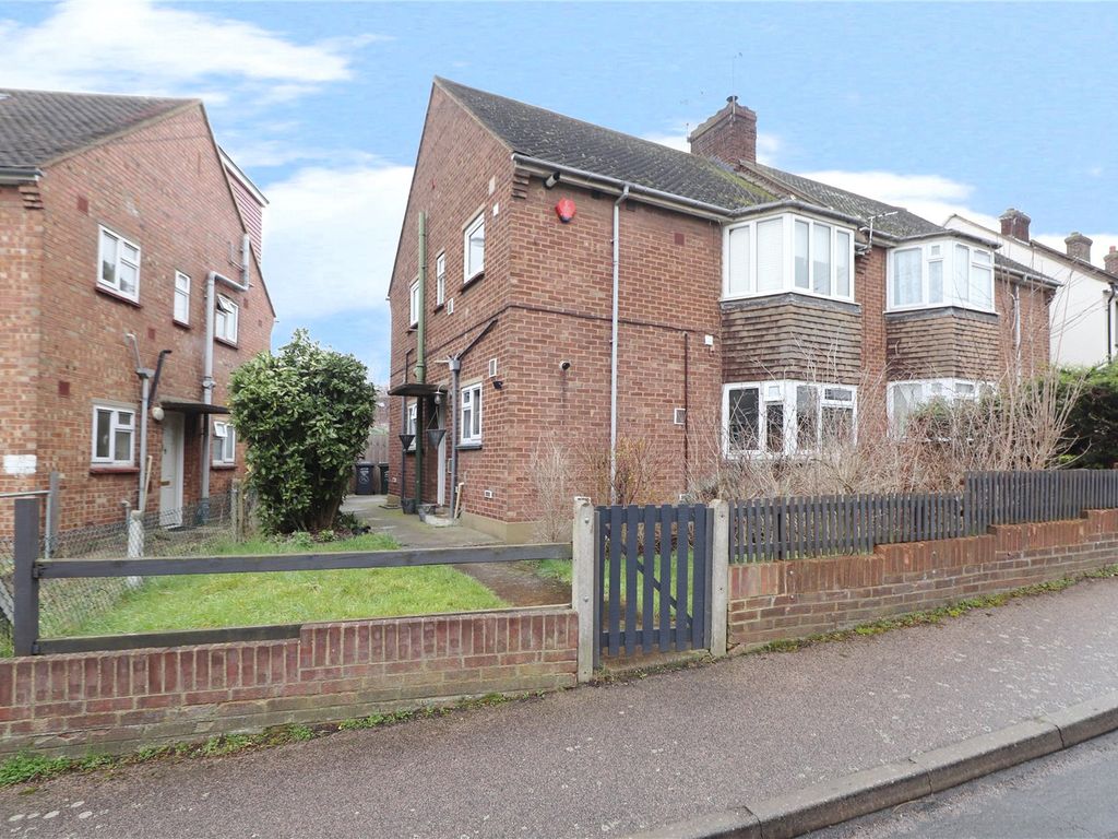 1 bed flat for sale in Childs Crescent, Kent DA10 Zoopla