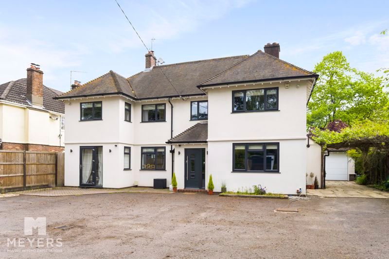 5 bed detached house for sale in Pinehurst Road, West Moors, Ferndown