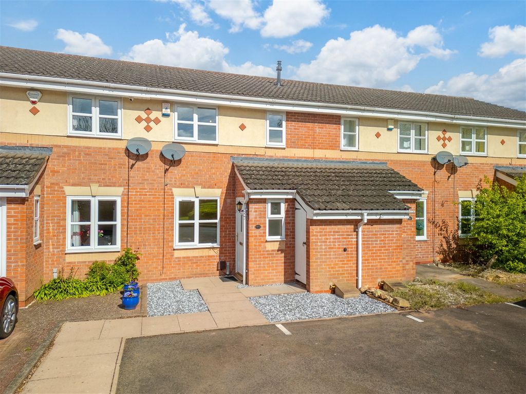 2 bed terraced house for sale in Belvoir Road, Bromsgrove B60, £230,000