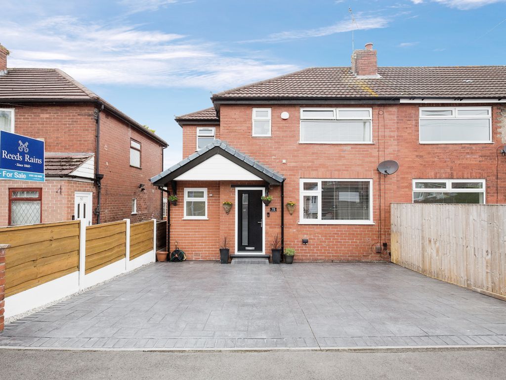 3 bed end terrace house for sale in Fovant Crescent, Reddish, Stockport