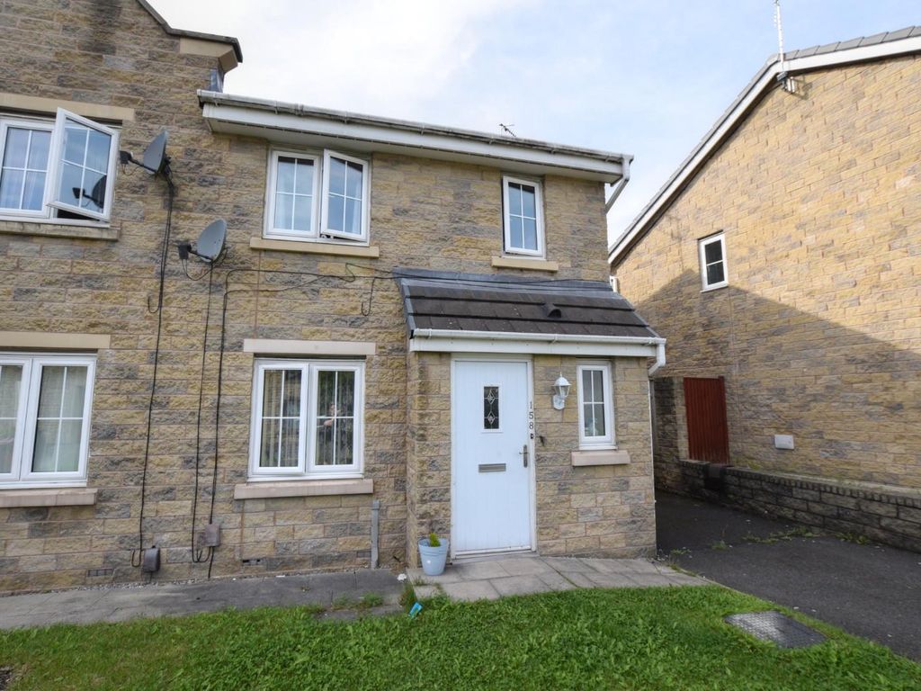 4 bed semidetached house for sale in Leyland Road, Burnley BB11 Zoopla