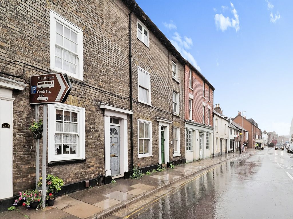 4 bed town house for sale in Castle Street, Salisbury SP1, £369,950 Zoopla