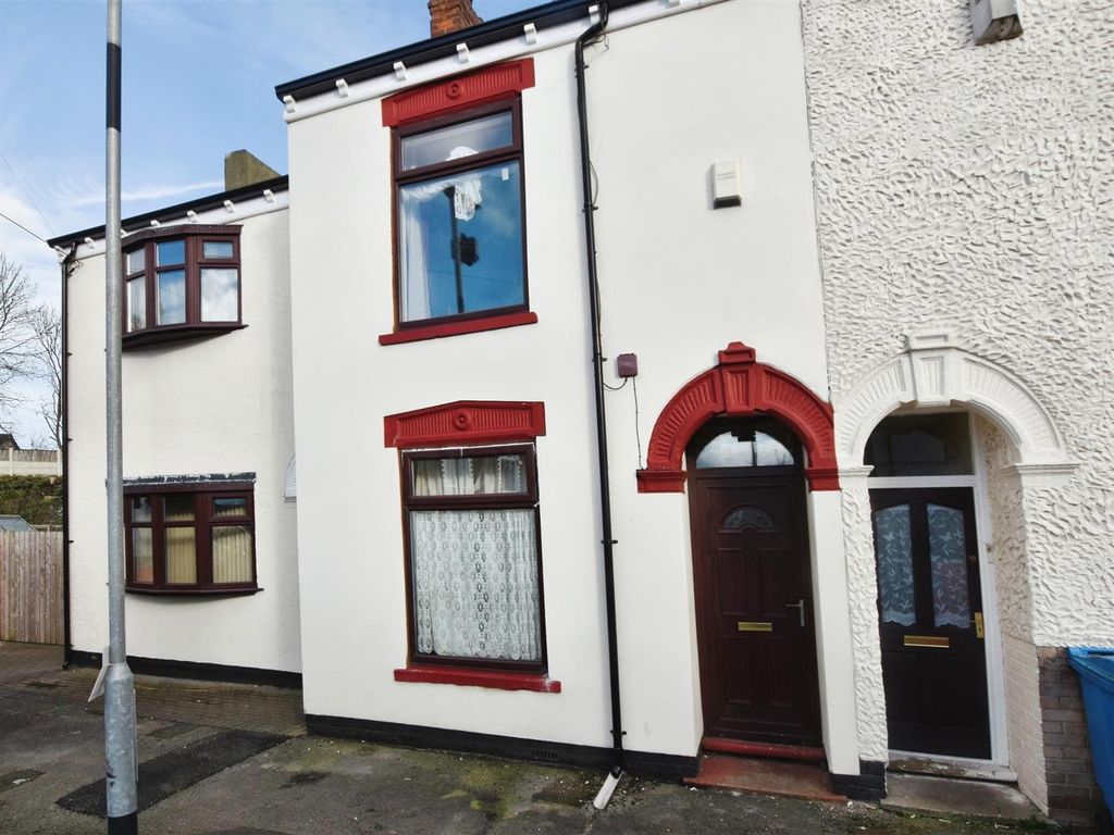 2 bed terraced house for sale in Folkestone Street, Hull HU5, £90,000