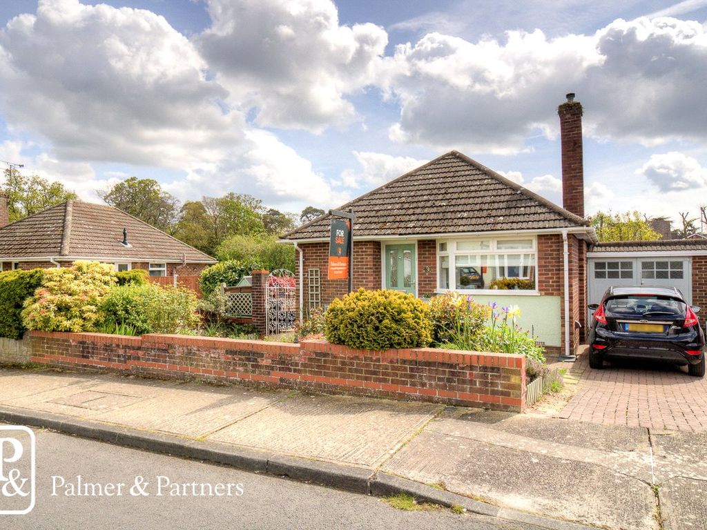 2 bed bungalow for sale in Thompson Avenue, Poets Corner, Colchester, Essex CO3, £325,000 Zoopla
