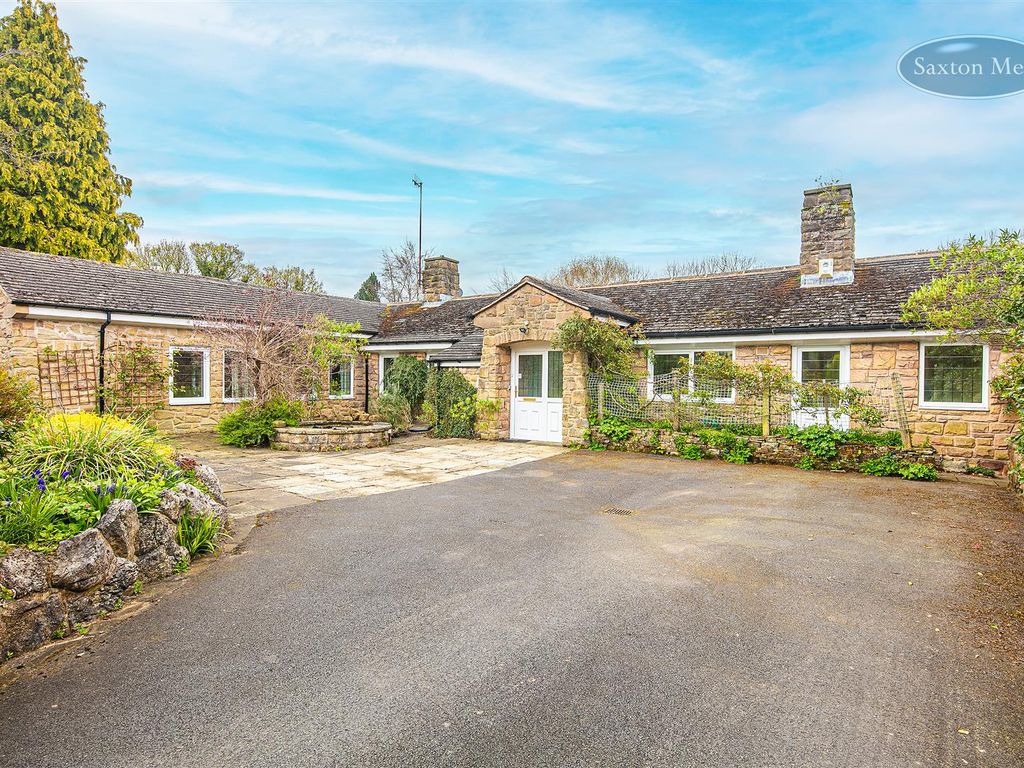 3 bed detached bungalow for sale in Whiteley Lane, Fulwood, Sheffield