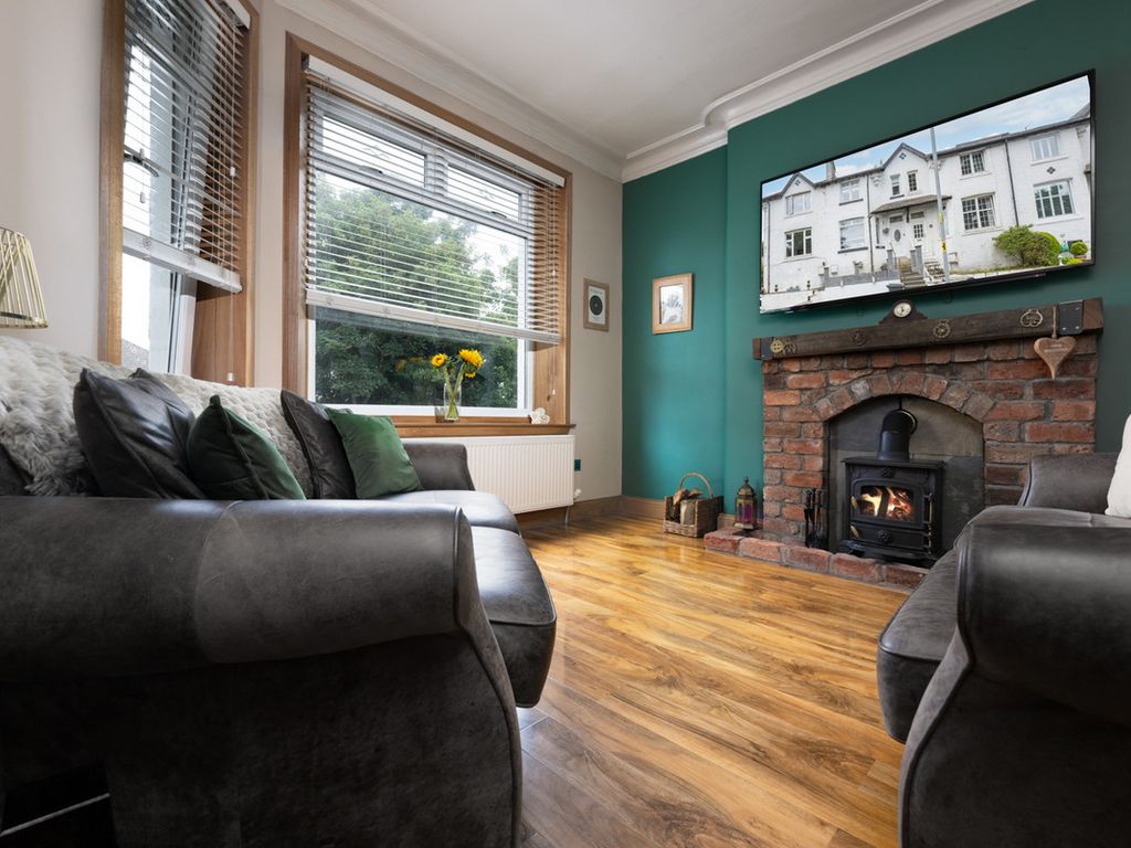 2 bed terraced house for sale in Caledonia Crescent, Gourock PA19 Zoopla