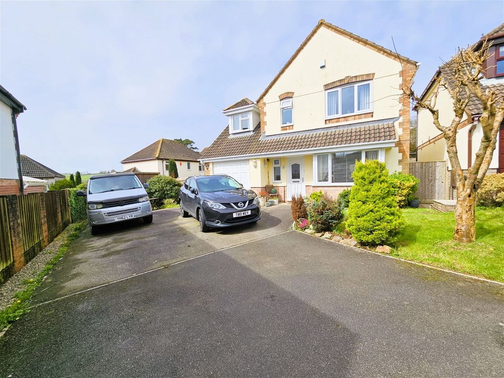 4 bed detached house for sale in Forsythia Drive, Latchbrook, Saltash