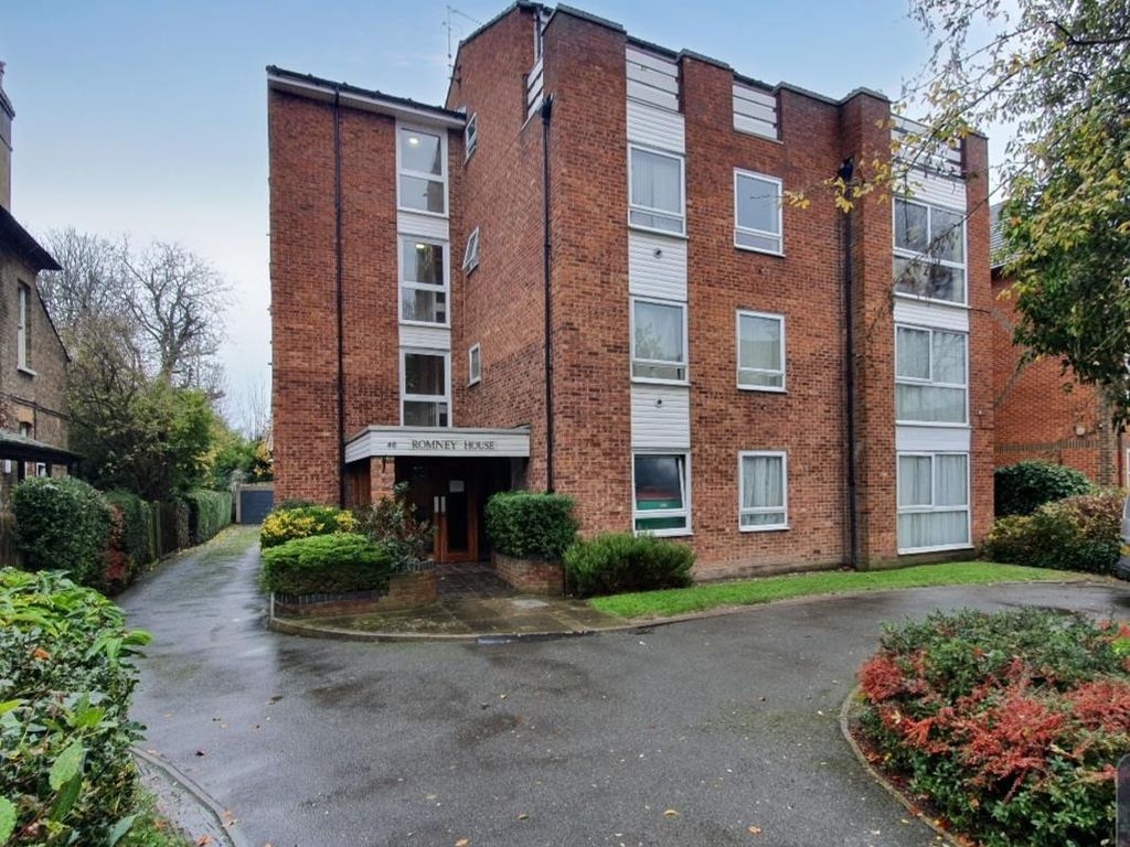 1 bed flat to rent in Mulgrave Road, Belmont, Sutton SM2, £1,295 pcm
