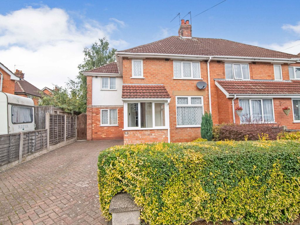 3 bed semidetached house for sale in Batchley Road, Redditch B97 Zoopla
