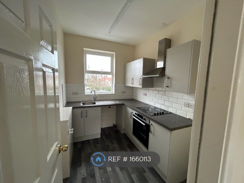 2 bed flat to rent in High Street, Dyserth LL18 Zoopla