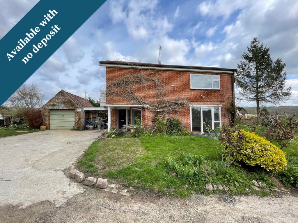 4 bed detached house to rent in Maidstone Road, Nettlestead, Maidstone