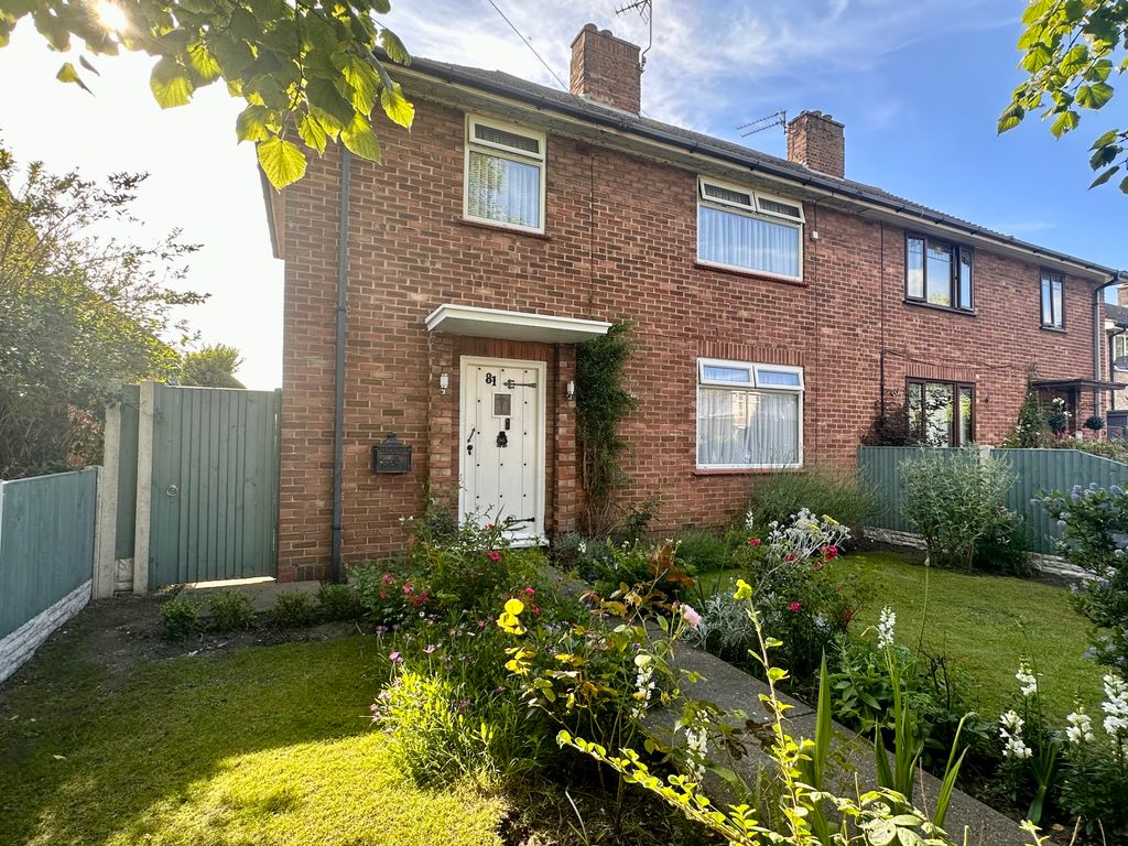 3 bed semidetached house for sale in Lawn Avenue, Great Yarmouth NR30, £210,000 Zoopla