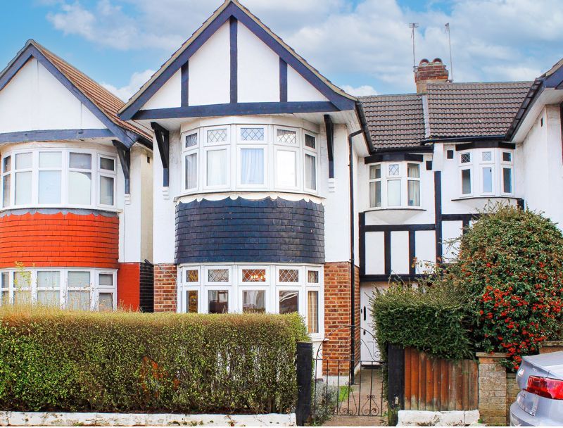 3 bed terraced house for sale in Pasteur Gardens, London N18 Zoopla