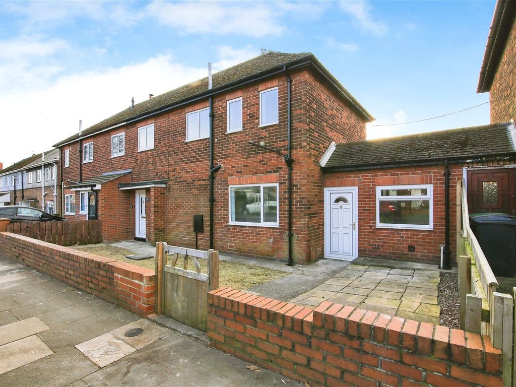 3 bed semidetached house for sale in Grange Park Avenue, Bedlington