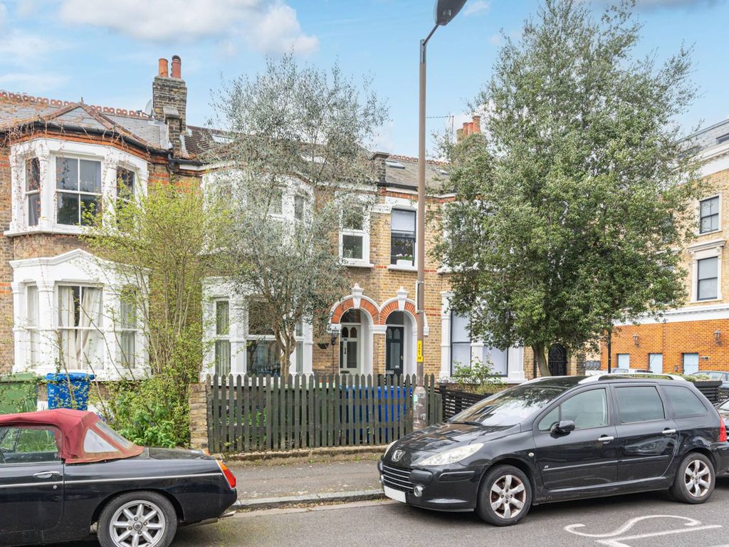 4 bed property to rent in Gordon Road, Peckham, London SE15, £4,200 pcm Zoopla