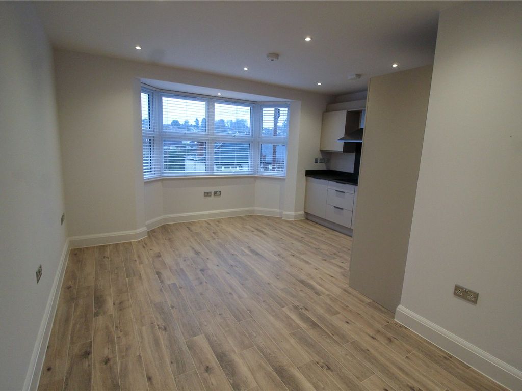 1 bed flat to rent in Flat 5 Tawney Court, 6 Bosworth Road,
