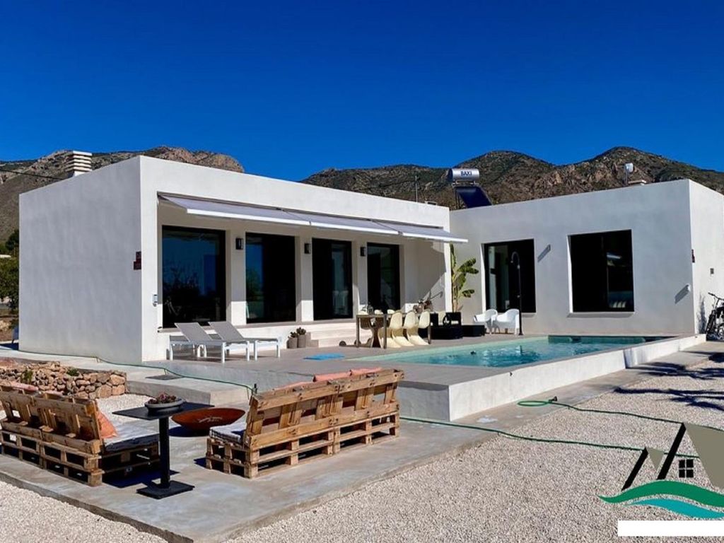 New home, 3 bed villa for sale in Valencia, Spain, £266,126 Zoopla