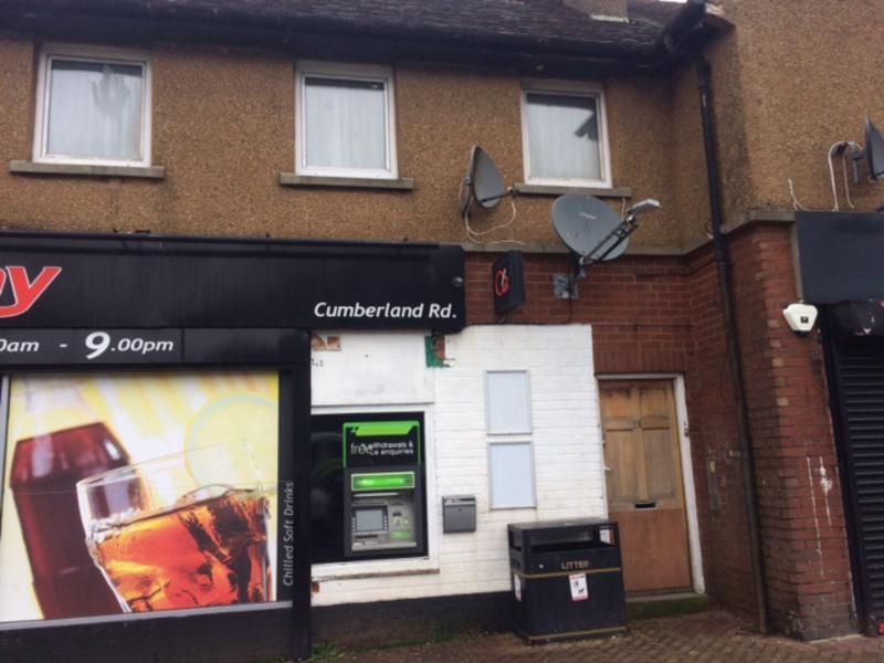 2 bed flat for sale in Cumberland Road, Greenock PA16, £35,000 Zoopla