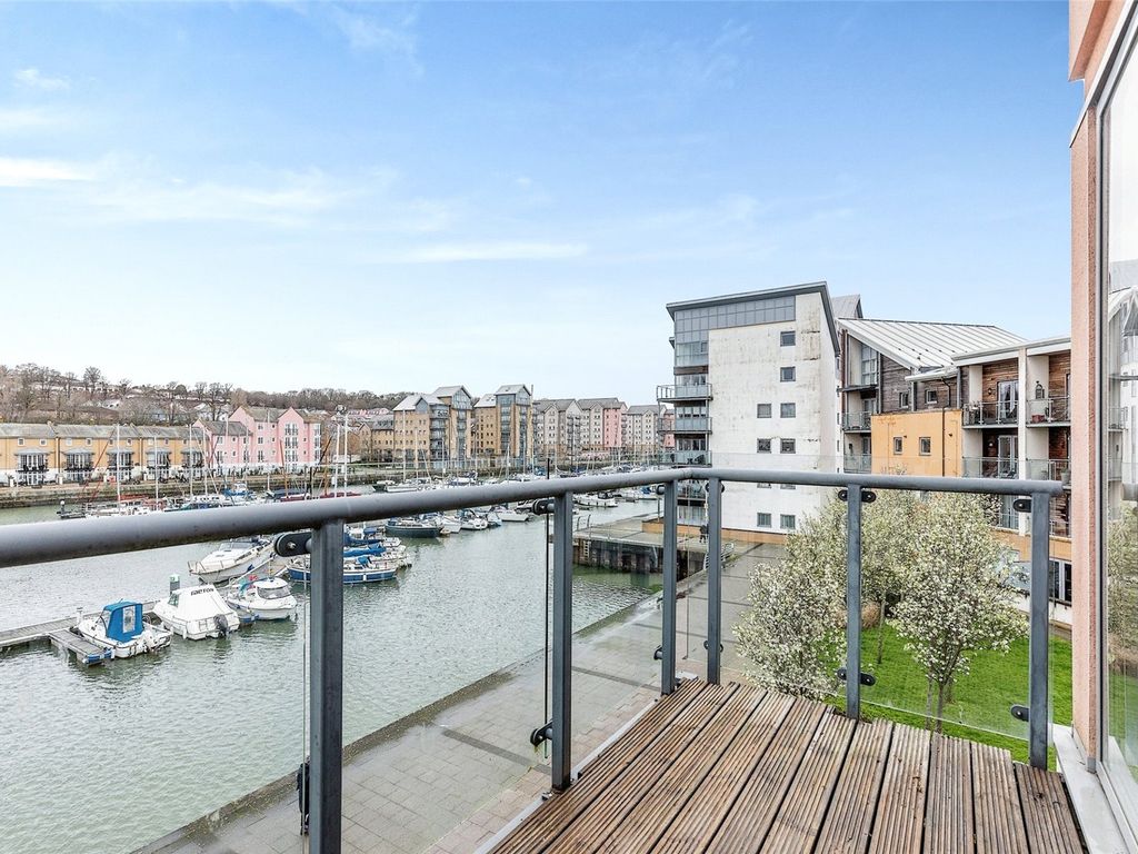 2 bed flat for sale in The Anchorage, Portishead, Bristol, Somerset