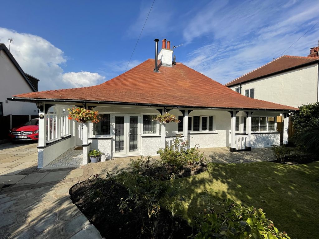 3 bed bungalow for sale in Whiteside Way, Cleveleys FY5 Zoopla