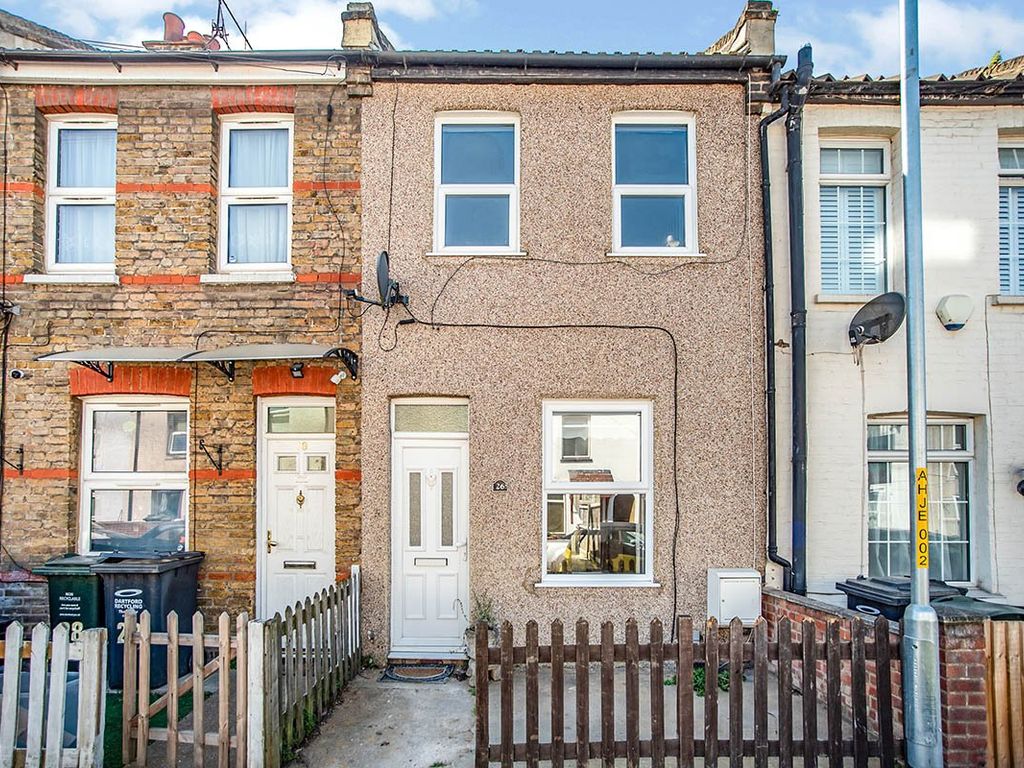 3 bed terraced house to rent in Howard Road, Dartford DA1 Zoopla