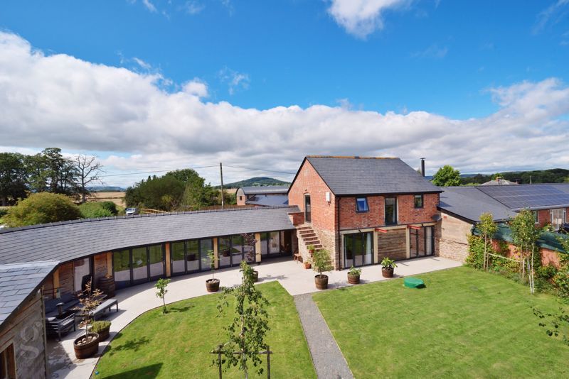 3 bed barn conversion for sale in Canon Bridge, Madley, Hereford HR2, £