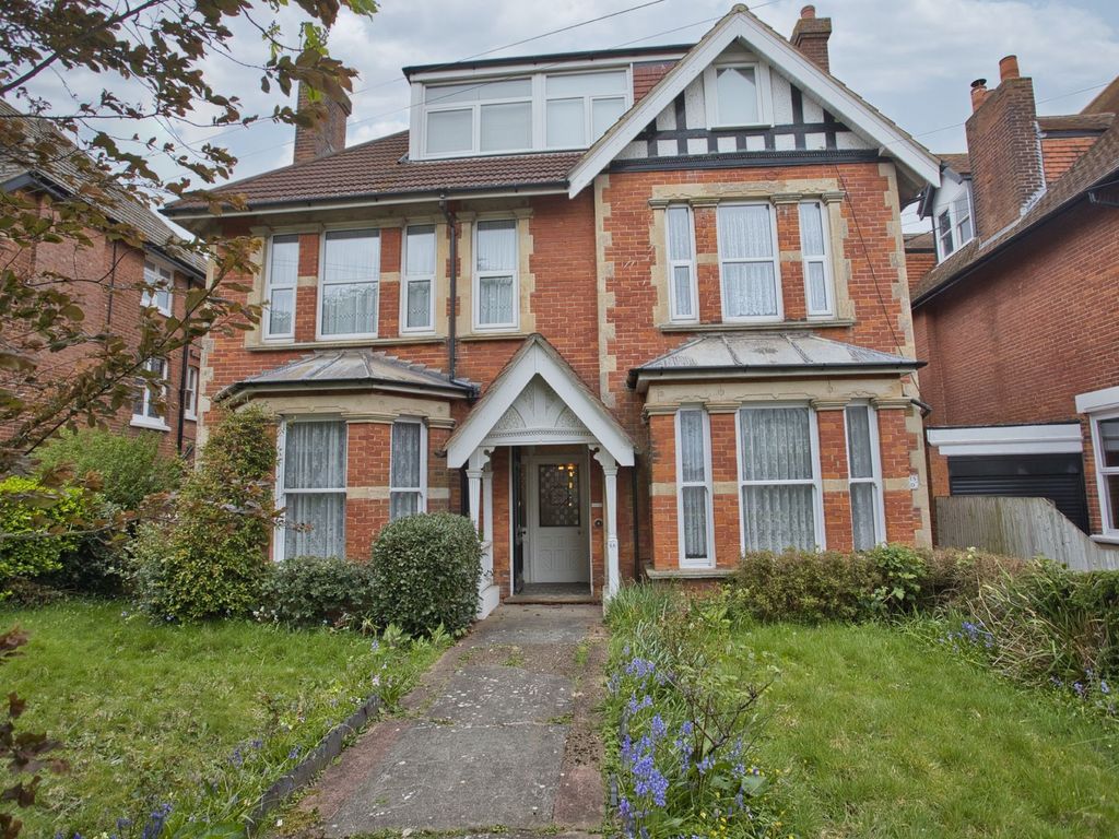 3 bed flat for sale in Julian Road, Folkestone CT19, £400,000 Zoopla
