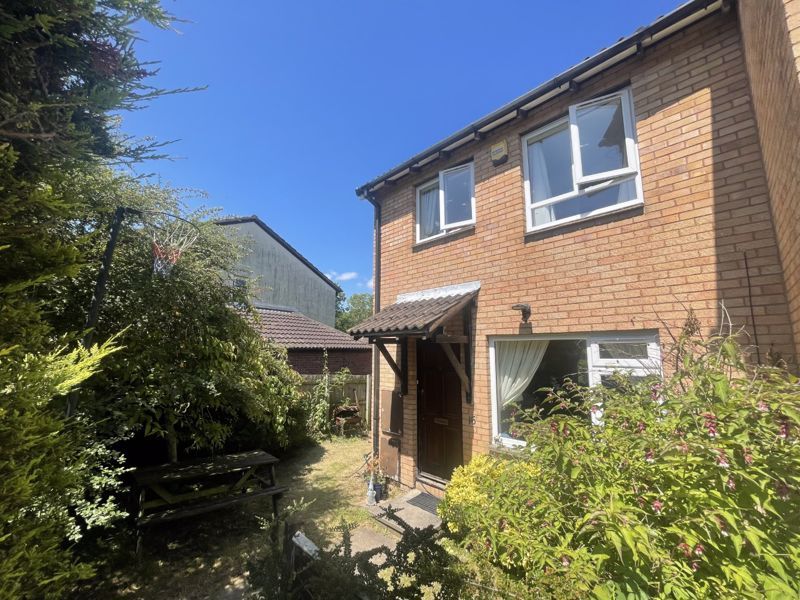 3 bed end terrace house for sale in Luxton Road, Ogwell, Newton Abbot