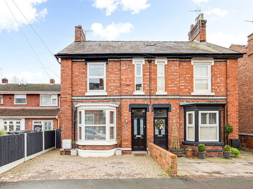 3 bed semidetached house for sale in Wistaston Road, Willaston