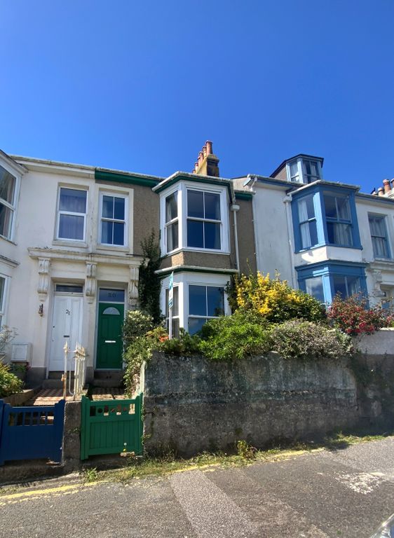 3 bed terraced house for sale in Alma Terrace, Penzance TR18, £325,000