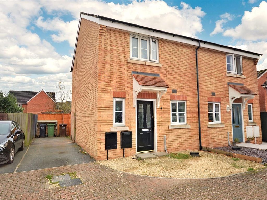 2 bed semidetached house for sale in Hopbine Grove, Hereford HR2 Zoopla