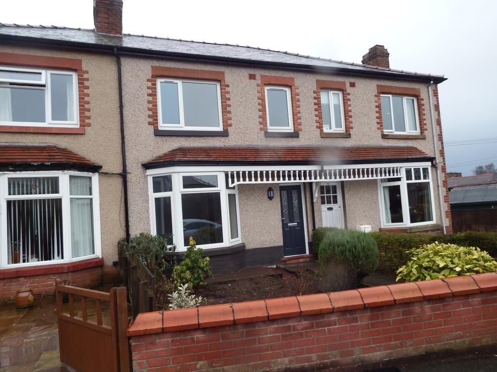 3 bed terraced house to rent in 16 Croft Avenue, Penrith, Cumbria CA11